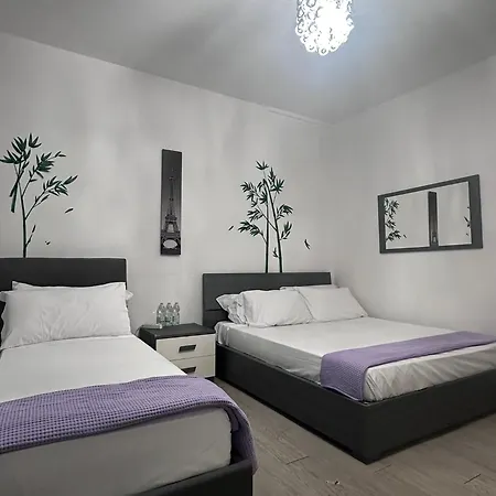 Venice Night 11 Apartment *