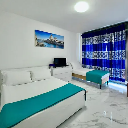 Venice Night 11 * Mestre