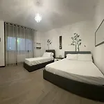 Apartamento Venice Night 11 *